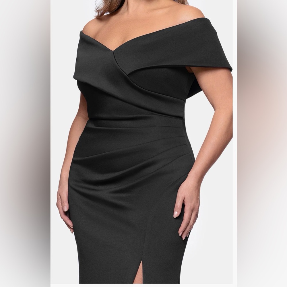 XScape Evenings Off the Shoulder Scuba Knit Gown size:20W - Picture 3 of 12